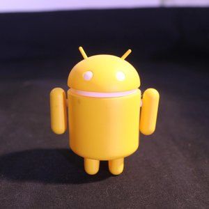 yellow android figure